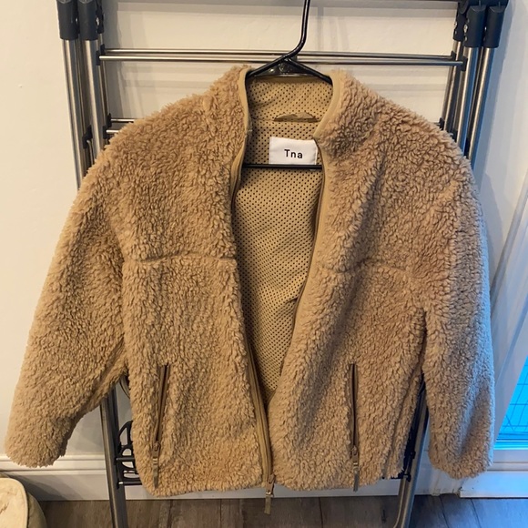 Aritzia Tna Sherpa Teddy Coat 